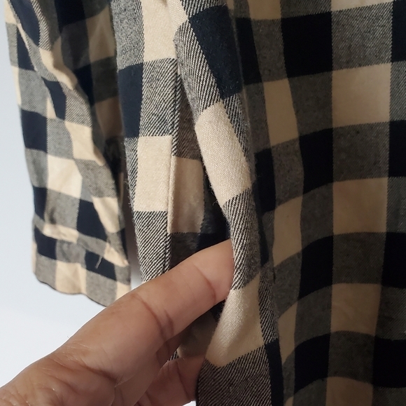 F21 Cotton Flannel Buffalo Plaid Longline Shacket Shirt Jacket - Picture 6 of 11